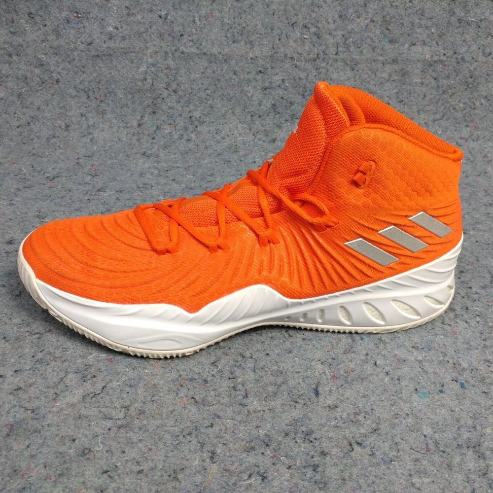 pro bounce basketball shoes